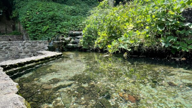 温泉とは？種類・効能・泉質を初心者向けにわかりやすく解説！【銭湯との違いも】